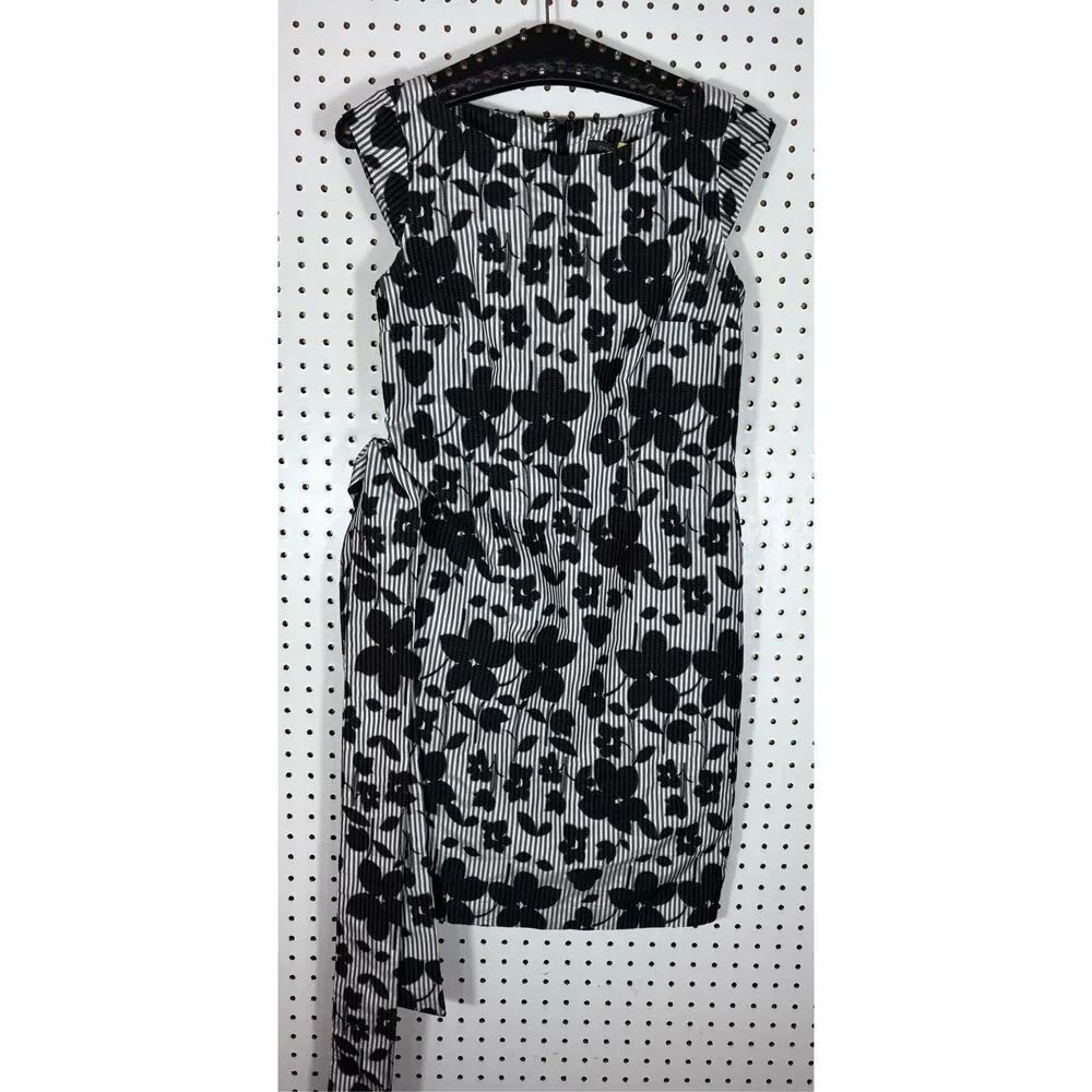 Cynthia Steffe floral sheath dress size 2